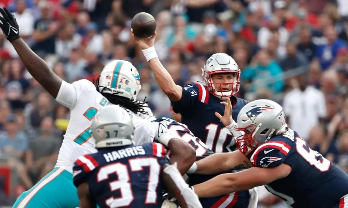 Patriots QB Mac Jones